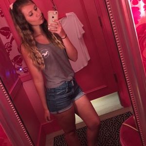 Meet your Posher, Karlee